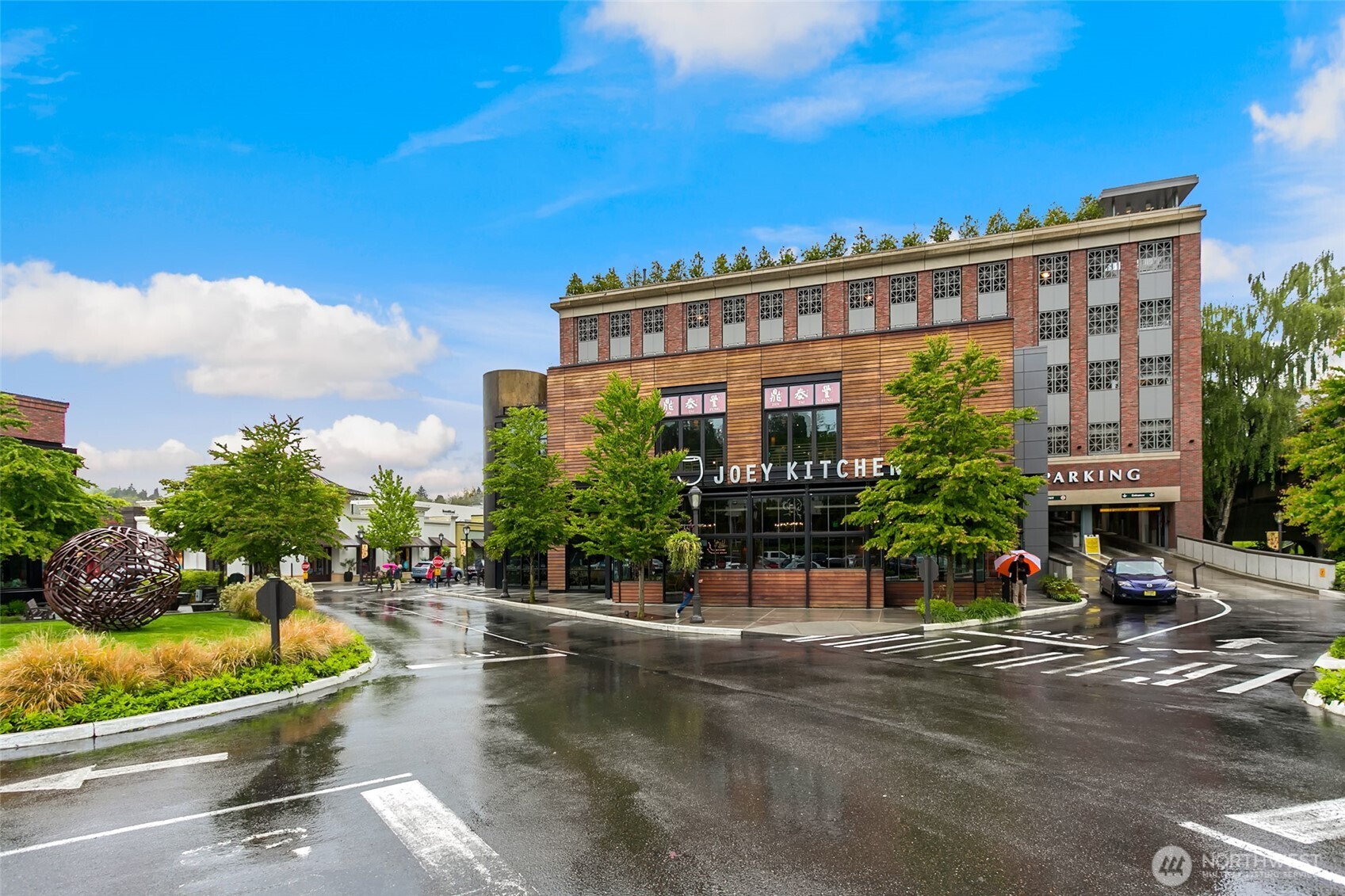 5220 21st Avenue NE Seattle WA 98105