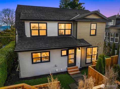 919 23rd Avenue E Seattle WA 98112