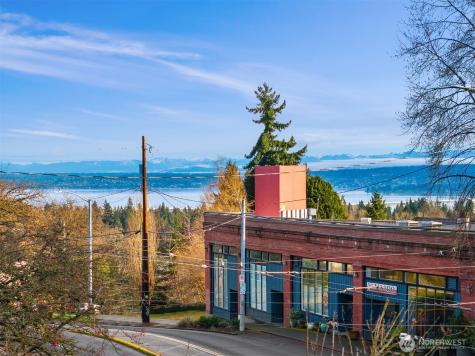 919 23rd Avenue E Seattle WA 98112