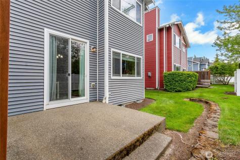 6516 127th Street Ct E Puyallup WA 98373