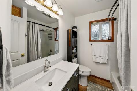 1633 150th Street SW Lynnwood WA 98087