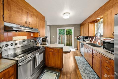 1633 150th Street SW Lynnwood WA 98087