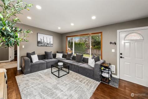 1633 150th Street SW Lynnwood WA 98087