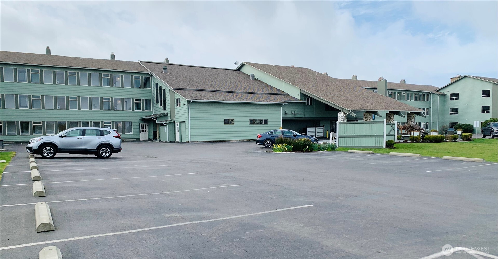 643 Ocean Shores Boulevard NW Ocean Shores WA 98569