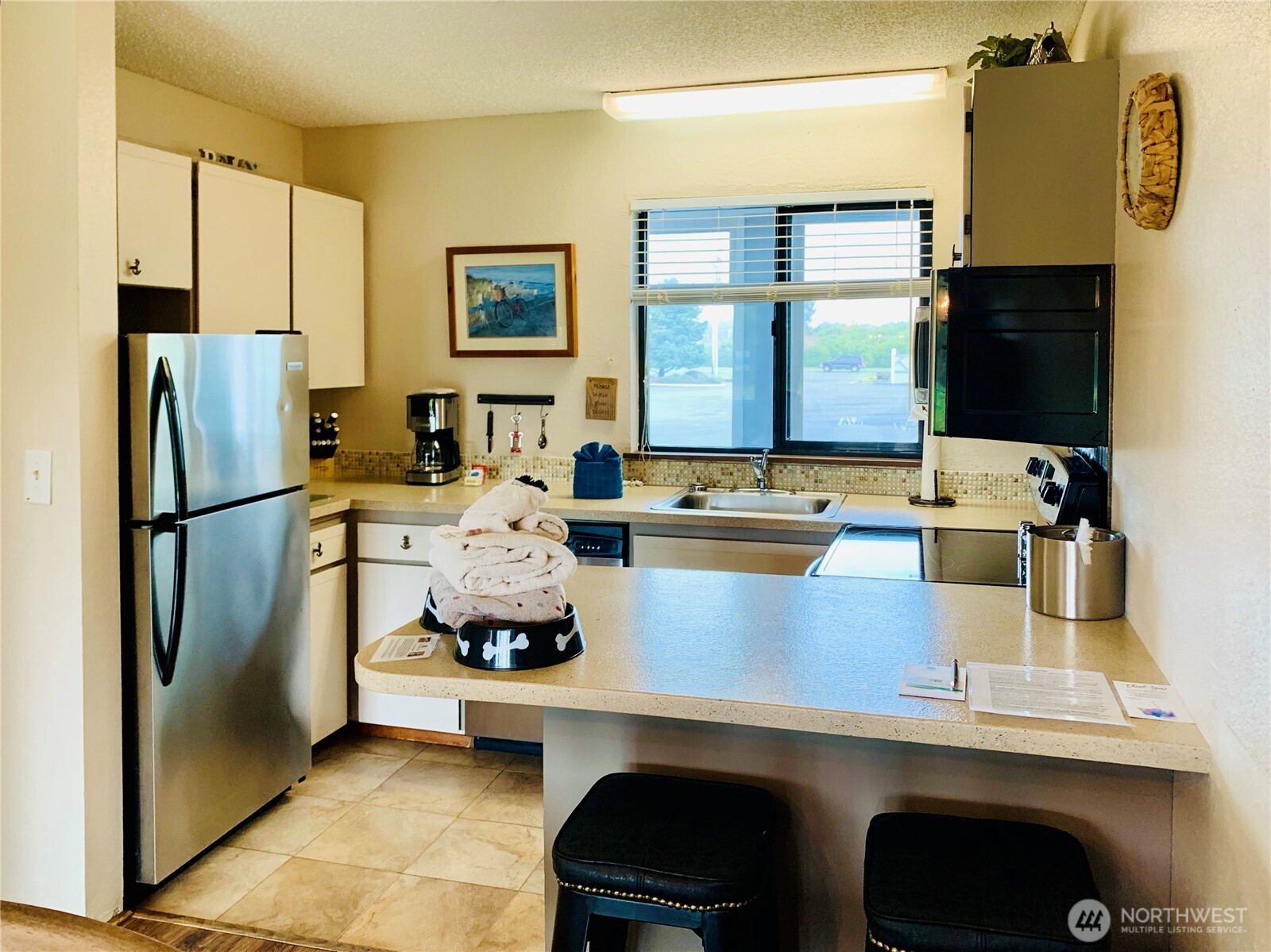 643 Ocean Shores Boulevard NW Ocean Shores WA 98569