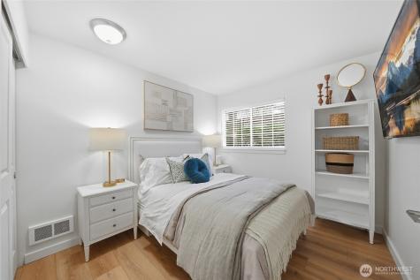 25025 SE Klahanie Boulevard Sammamish WA 98029
