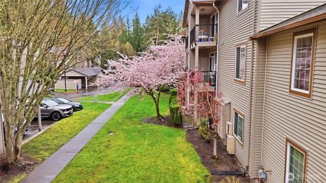 25025 SE Klahanie Boulevard Sammamish WA 98029