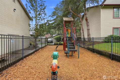 25025 SE Klahanie Boulevard Sammamish WA 98029