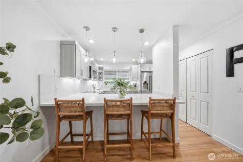 25025 SE Klahanie Boulevard Sammamish WA 98029