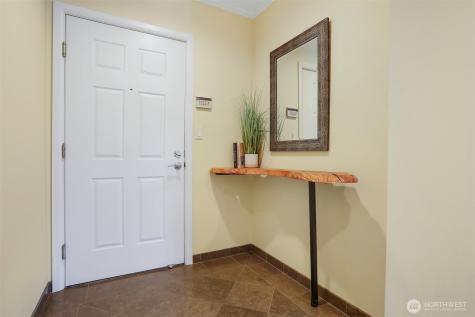 6042 Seaview Avenue NW Seattle WA 98107