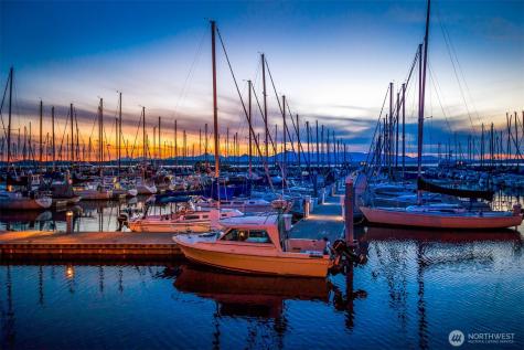 6042 Seaview Avenue NW Seattle WA 98107