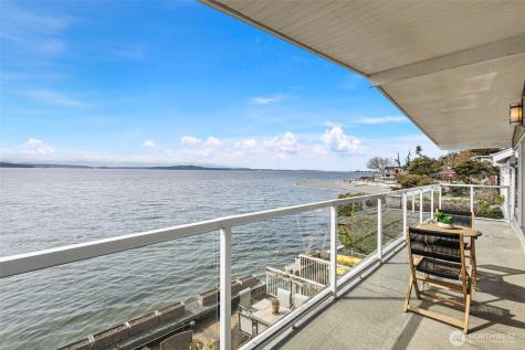7125 Beach Drive SW Seattle WA 98136