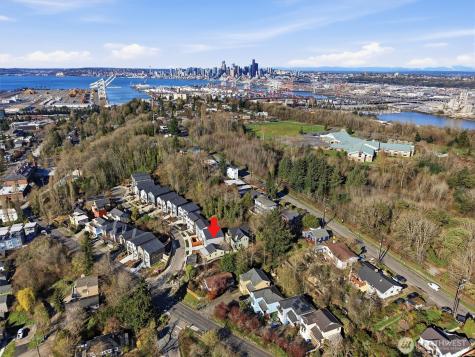 4582 22nd Avenue SW Seattle WA 98106