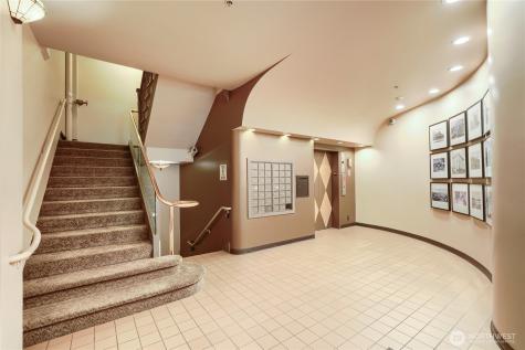 2700 4th Avenue Seattle WA 98121