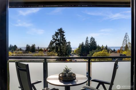 11230 NE 68th Street Kirkland WA 98033