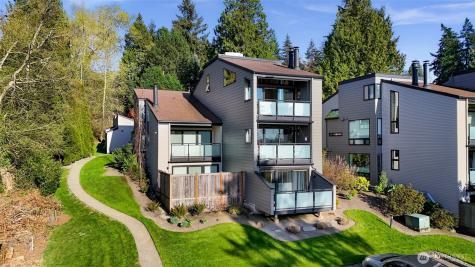 11230 NE 68th Street Kirkland WA 98033