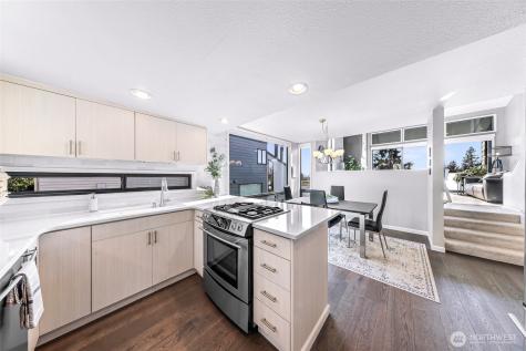 11230 NE 68th Street Kirkland WA 98033