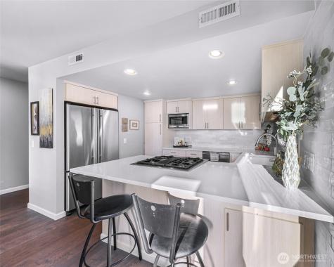 11230 NE 68th Street Kirkland WA 98033