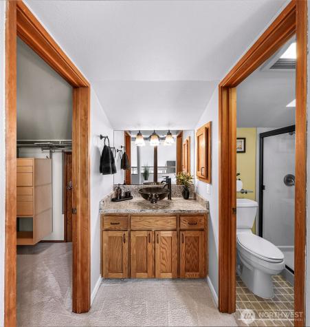 11230 NE 68th Street Kirkland WA 98033