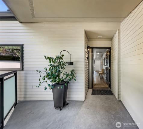 11230 NE 68th Street Kirkland WA 98033