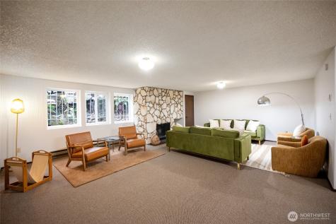 3505 W Government Way Seattle WA 98199
