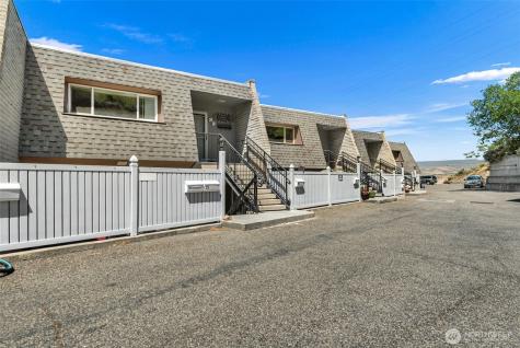 1818 Skyline Drive Wenatchee WA 98801