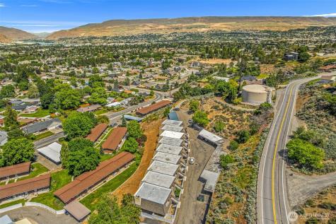 1818 Skyline Drive Wenatchee WA 98801