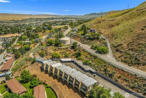1818 Skyline Drive Wenatchee WA 98801