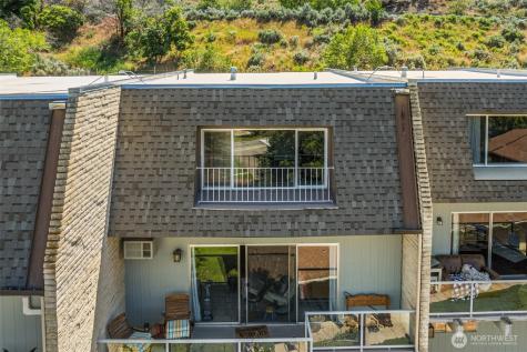 1818 Skyline Drive Wenatchee WA 98801