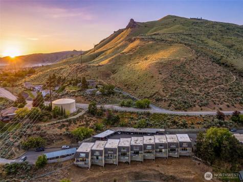1818 Skyline Drive Wenatchee WA 98801