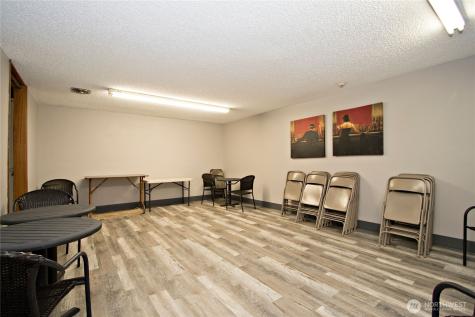 5021 Ripley Lane N Renton WA 98056