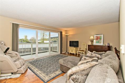 5021 Ripley Lane N Renton WA 98056