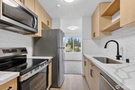 615 75th Street SE Everett WA 98203