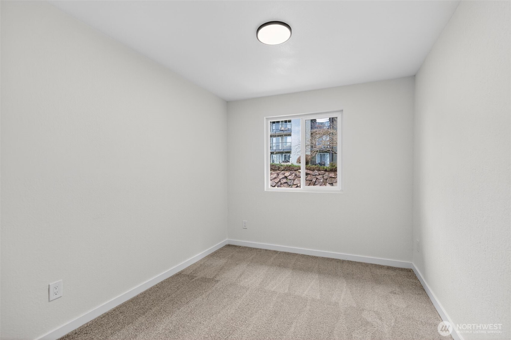 615 75th Street SE Everett WA 98203