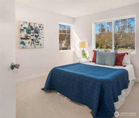 5505 S 236th Place Kent WA 98032