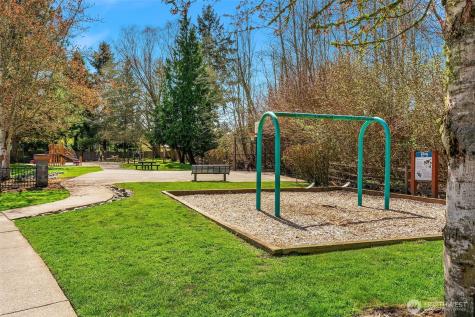 5505 S 236th Place Kent WA 98032