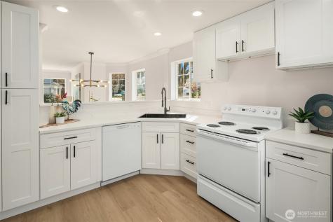 5505 S 236th Place Kent WA 98032