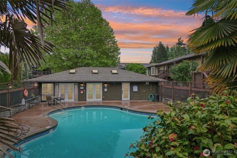 21305 48th Avenue W Mountlake Terrace WA 98043