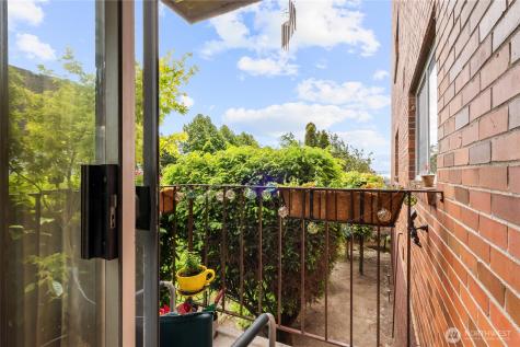 2619 Rucker Avenue Everett WA 98201