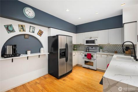 107 164th Street SE Bothell WA 98012
