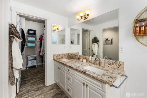 107 164th Street SE Bothell WA 98012