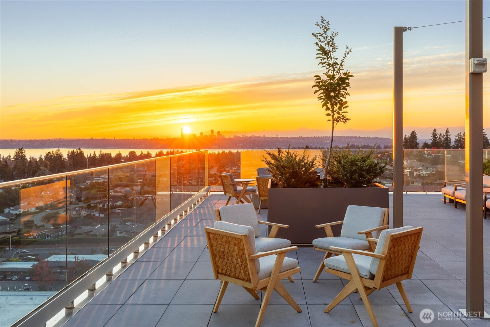 10232 NE 10th Street Bellevue WA 98004
