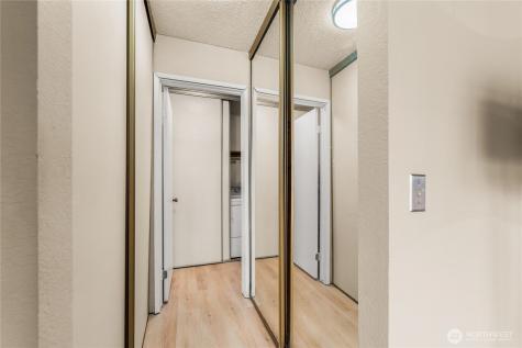 1175 Harrington Place NE Renton WA 98056