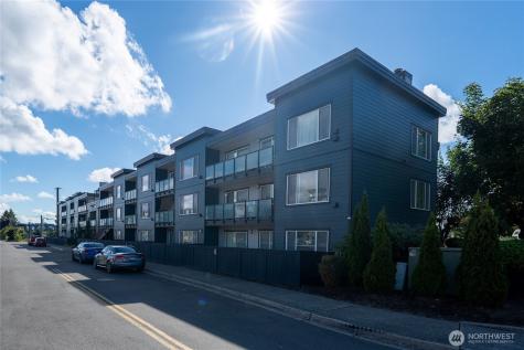 1175 Harrington Place NE Renton WA 98056