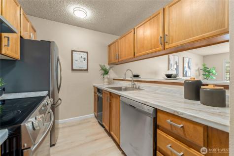 1175 Harrington Place NE Renton WA 98056