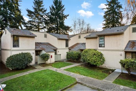 10037 138th Place Kirkland WA 98034