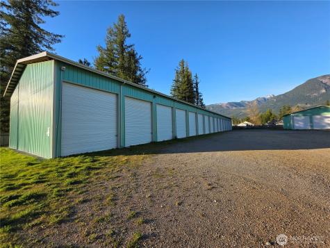 40807 State Route 2 Gold Bar WA 98251