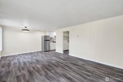 748 S Cloverdale Street Seattle WA 98108