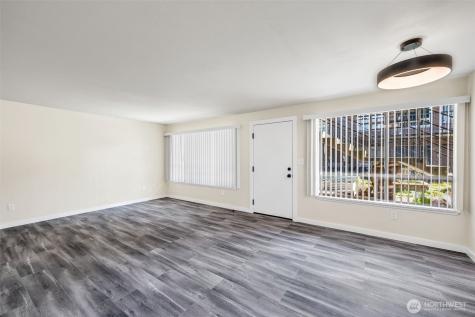 748 S Cloverdale Street Seattle WA 98108