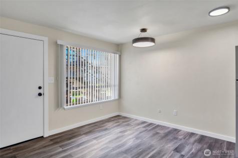 748 S Cloverdale Street Seattle WA 98108